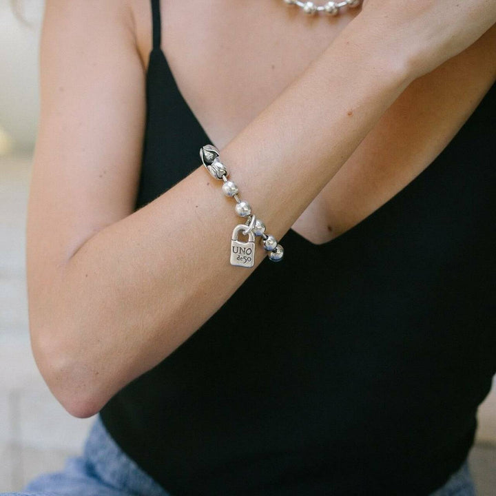 Silver Snowflake Ball Chain Bracelet Medium