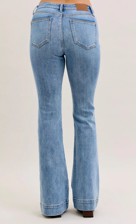 Medium Rinse Flare Jean