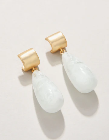 Dew Drop Earrings White
