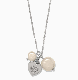 One Heart Pearl  Short Necklace Silver