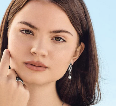Interlok Single Knot Drop Earrings
