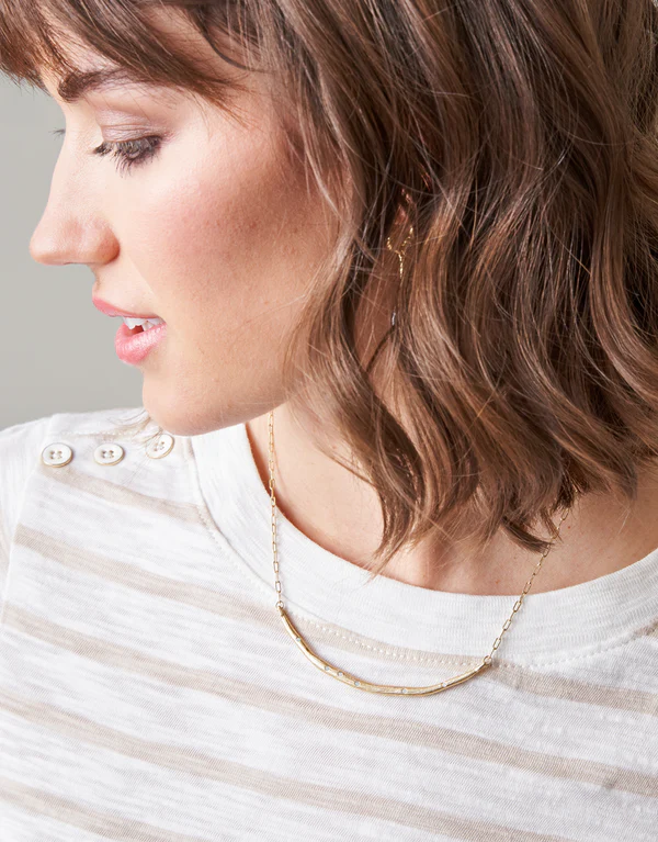 Sand Bar Necklace 17" White Opal