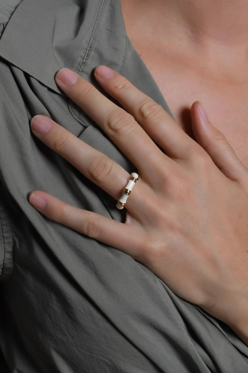 Anabel Aram Bamboo Enameled Ring Creme Size 7