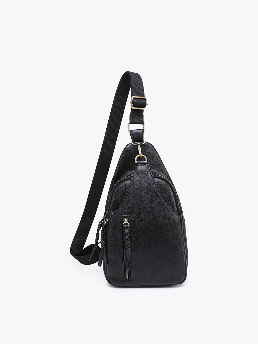 Nikki Sling Bag in Black