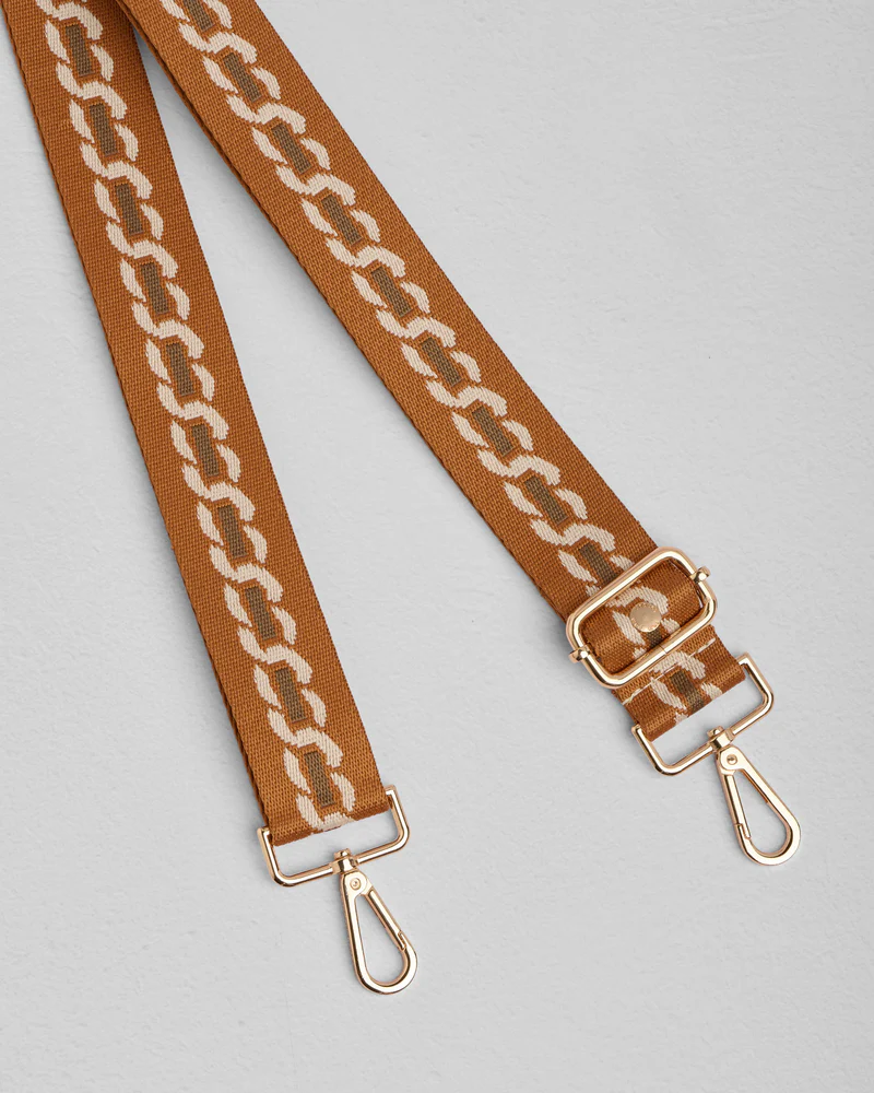 Pom Pom Strap Maple Chain Link