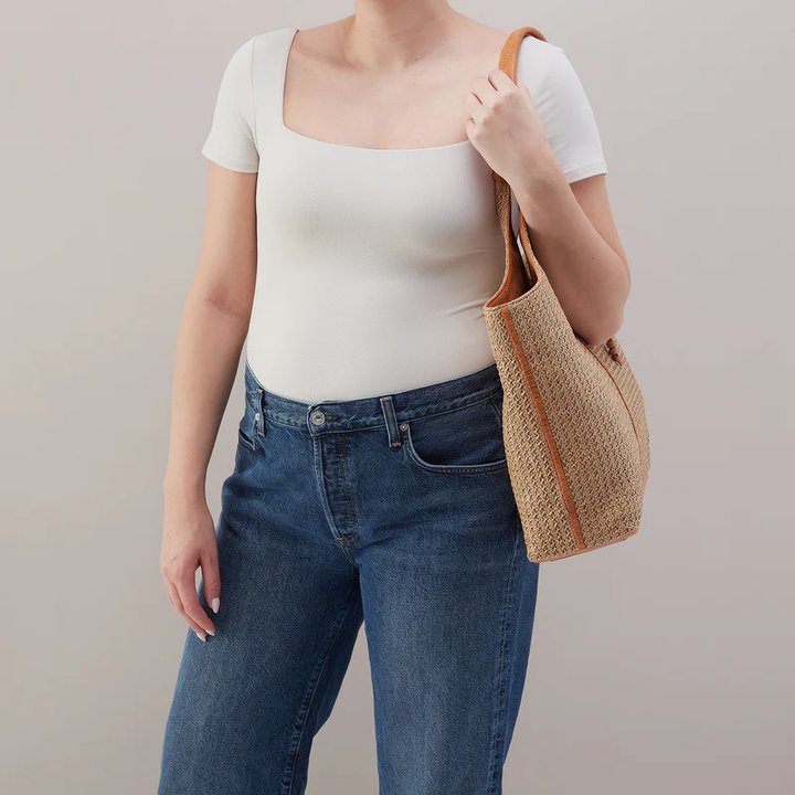 La Jolla Tote Meadow Woven Straw