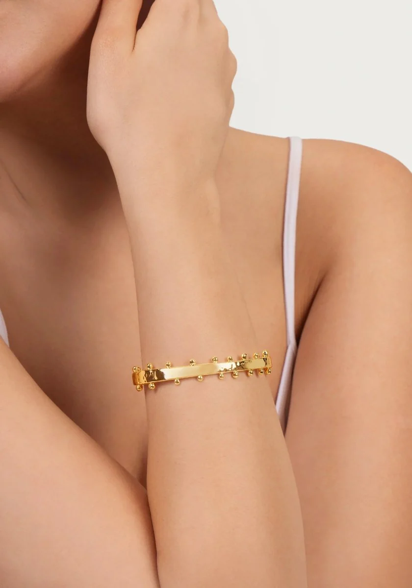 Anabel Aram Milos Gold Hinged Bangle