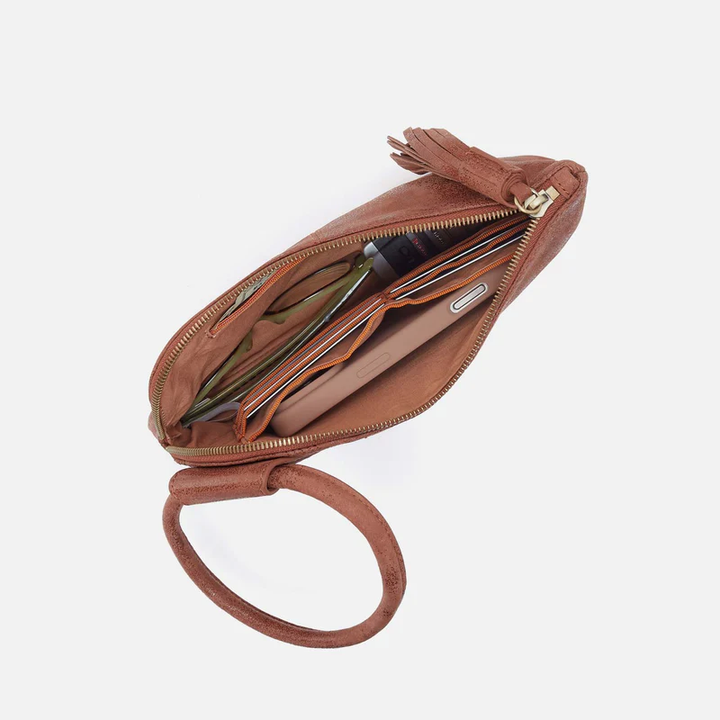 Sable Wristlet Leather Bag Burnished Saddle