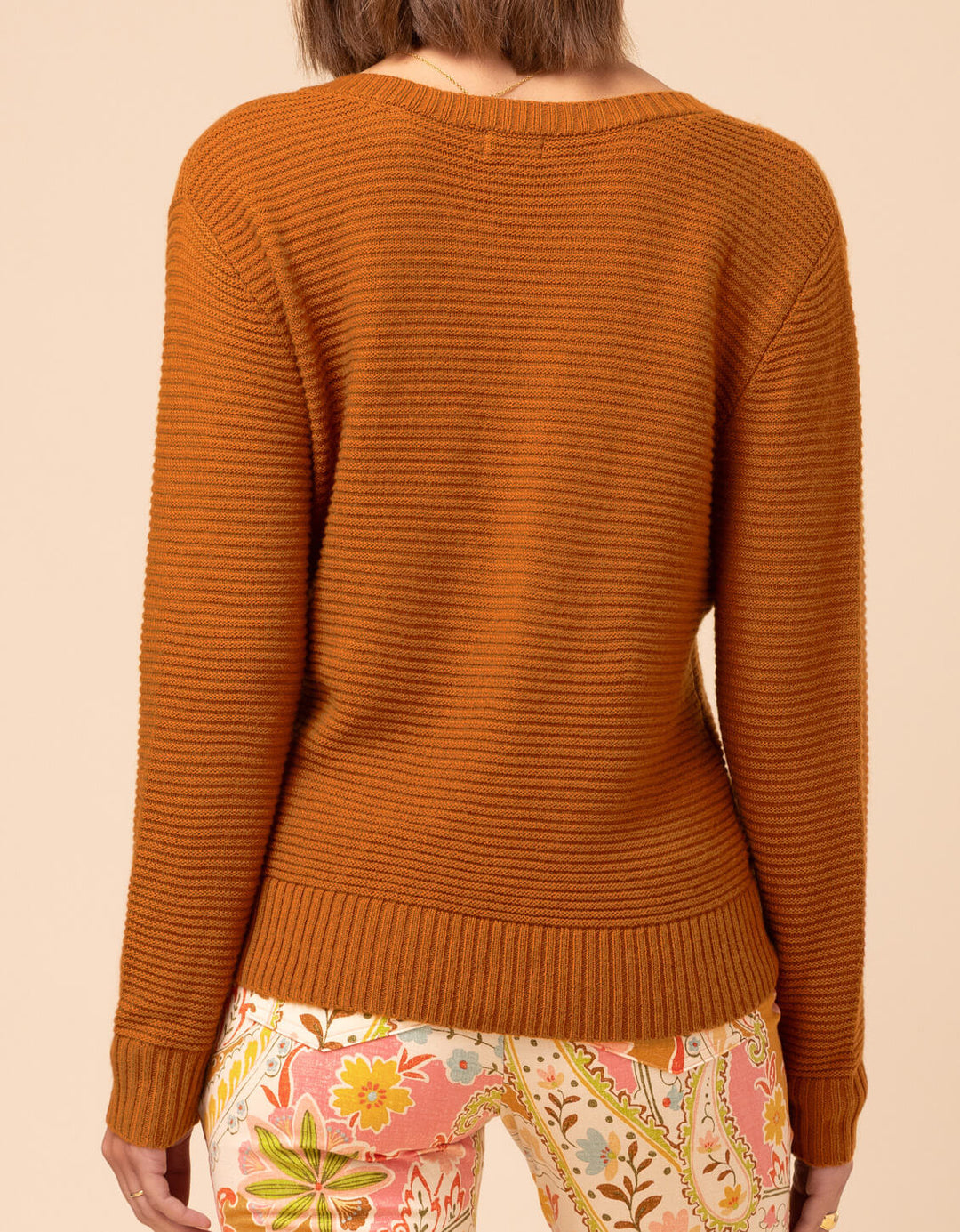 Aster V-Neck Pullover Pecan