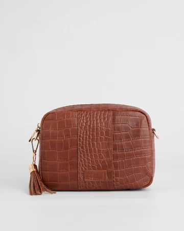 Pom Pom of London City Croc Chestnut