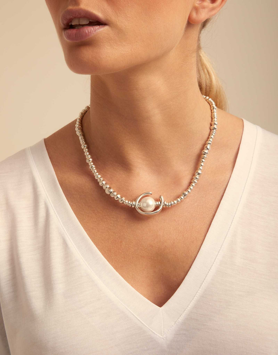 Another Round Oh Oh Oh Short Necklace with Pearl