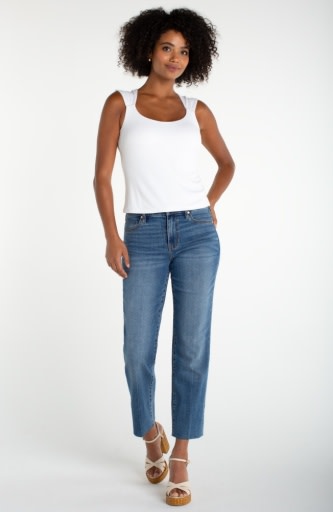 Sleeveless Built in Bra Knit Top
