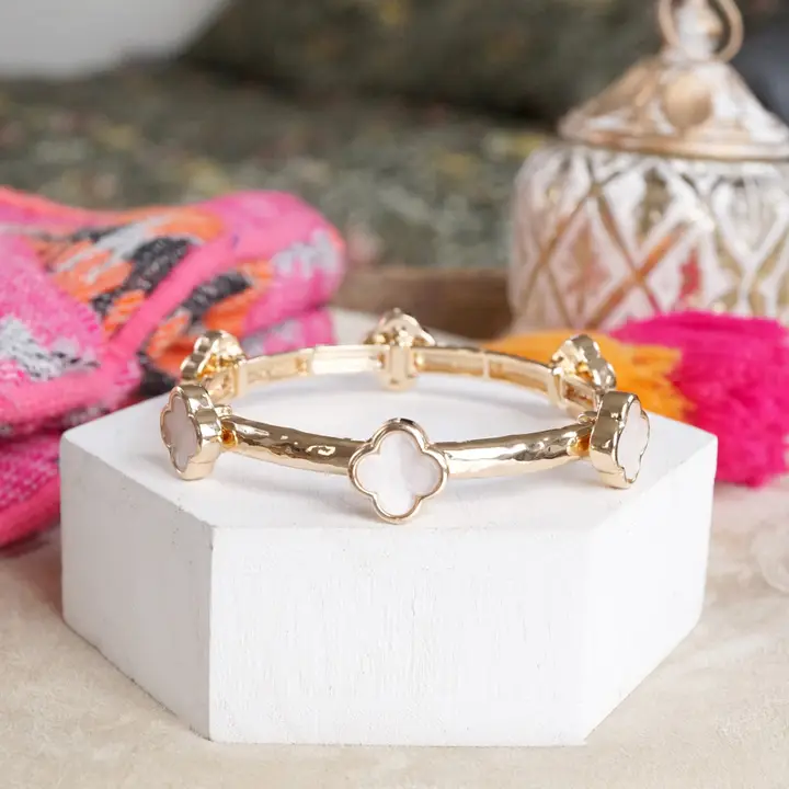 Clover Strectchy Bangle Bracelet White