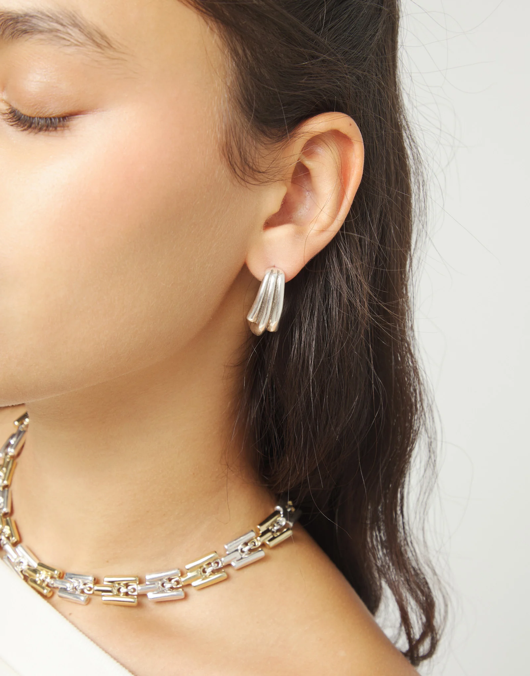 Raices Roots Stud Earrings with Organic Shape Silver