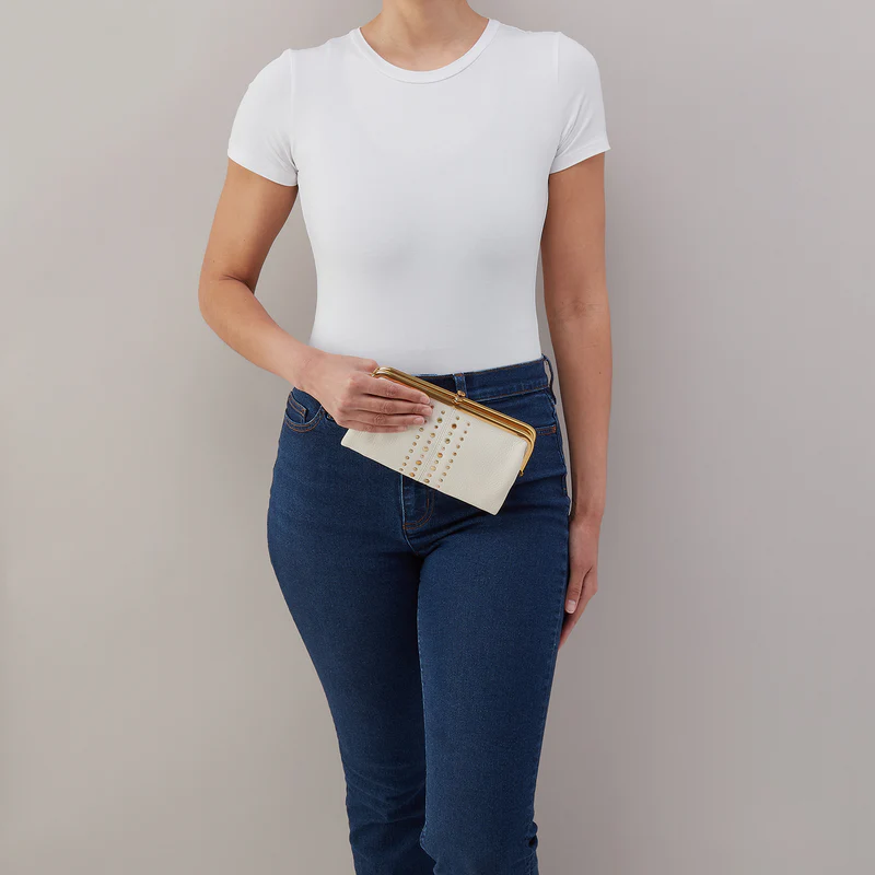Lauren Clutch Wallet in Pebbled Leather Coastal Cloud