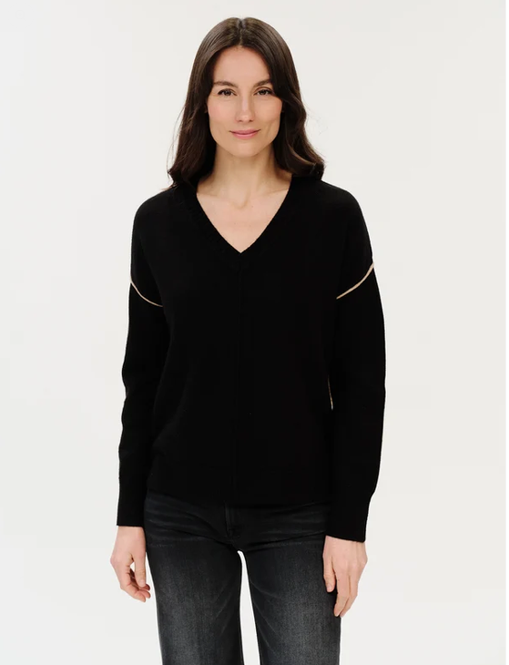 Fiore V-Neck Exposed Seam Sweater Black/Camel