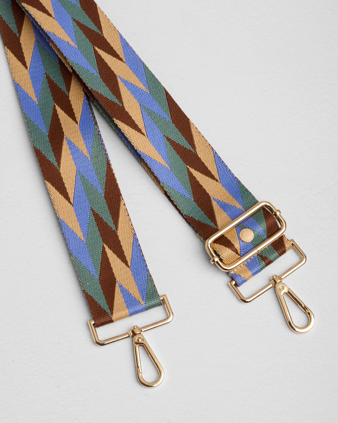 Pom Pom Strap Lupin Blue Harlequin